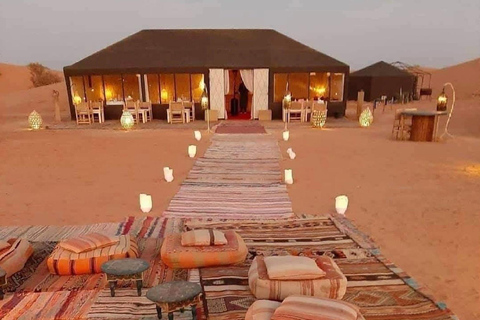 Białe wydmy Dakhla 4x4 Pustynia z kolacją w biwakuDakhla White Dune 4x4 Pustynia z kolacją w biwaku