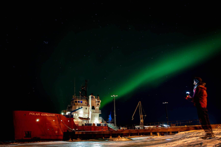 Rovaniemi: Icebreaker Aurora cruise & floating