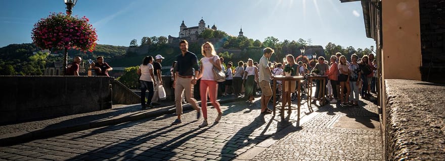Wurtzbourg : Brückenschoppen (visite guidée avec dégustation de vin)