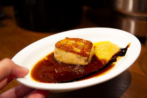 San Sebastian: Food Tour of 12 Tastings of Locals Favorites San Sebastian Food Tour with Drinks Upgrade