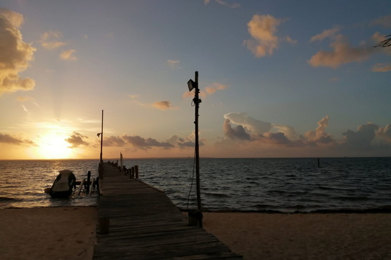 Von der Riviera Maya: Isla Contoy & Isla Mujeres GanztagestourAbholung von Tulum