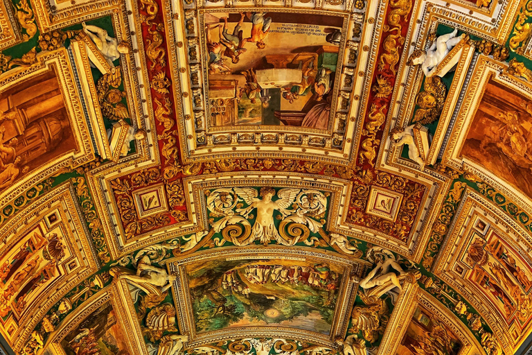 Vatican Museums & Sistine Chapel Tour and Access to Basilica Rome: Vatican Museums & Sistine Chapel Tour with Basilica