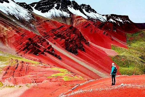 Tour in ATV nella Montagna dell&#039;Arcobaleno e nella Valle Rossa con ciboCusco: Tour in ATV nella Valle Rossa e nella Montagna Arcobaleno