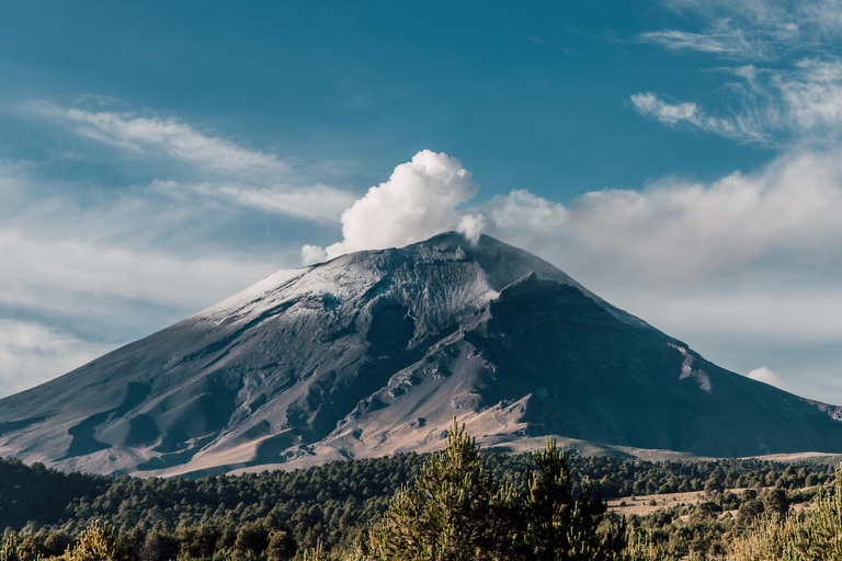 Puebla State: Hiking Experience in Volcano Iztaccihuatl Hiking Experience in Volcano Iztaccihuatl