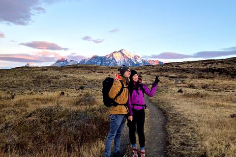 Torres del Paine: Trekking Miradores giornata interaTorres del Paine: Trekking miradores giornata intera