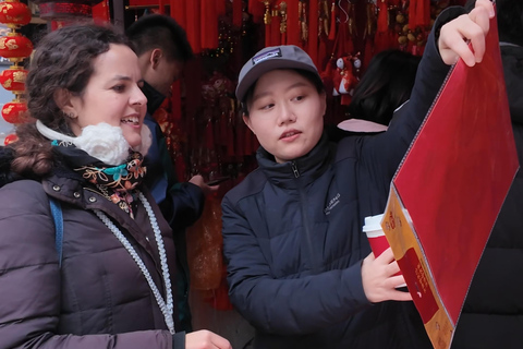 Hangzhou: Wet Market Foodie Walk & Traditional Crafting