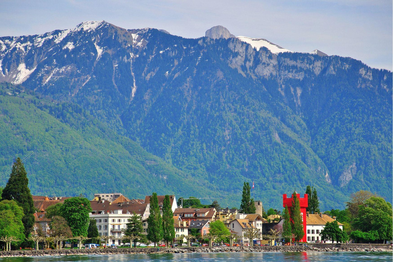 Tour privado en coche por Interlaken: Glaciar 3000, Montreaux y Vevey