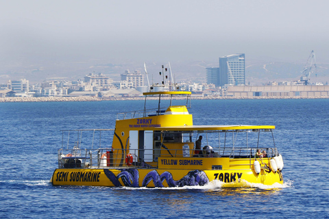 Larnaca : Croisière sur l'épave du semi-sous-marin jaune Zenobia