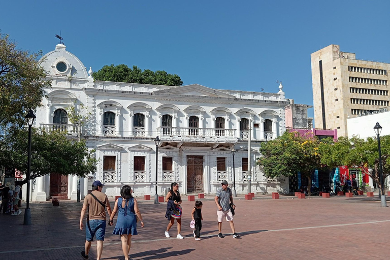 Santa Marta : visite citadine avec entrée à la Quinta de San Pedro