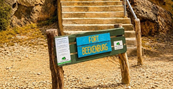 Willemstad: Fort Beekenburg & Tugboat Beach Half-Day Tour