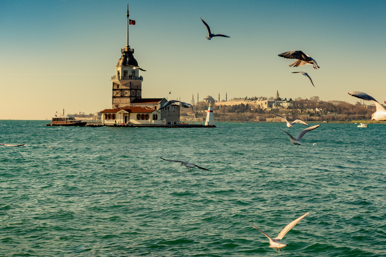 Istanbul: Bosphorus Cruise with Brunch