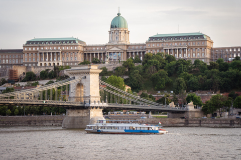 Budapest: Daytime Hop-on Hop-off Cruise with Welcome Drink Budapest: Daytime Hop - on Cruise