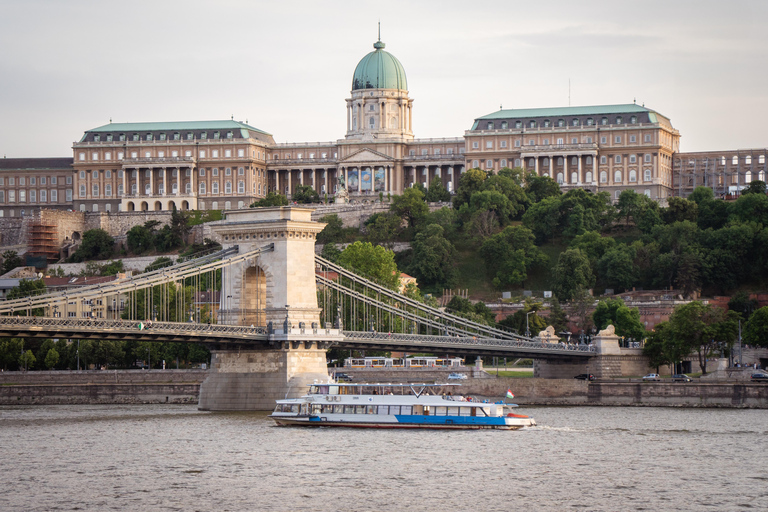 Budapest: Daytime Hop-on Hop-off Cruise with Welcome Drink Budapest: Daytime Hop - on Cruise