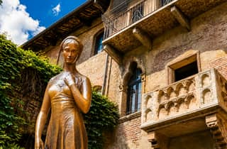 Mailand: Tagestour nach Verona, zum Gardasee und nach Sirmione