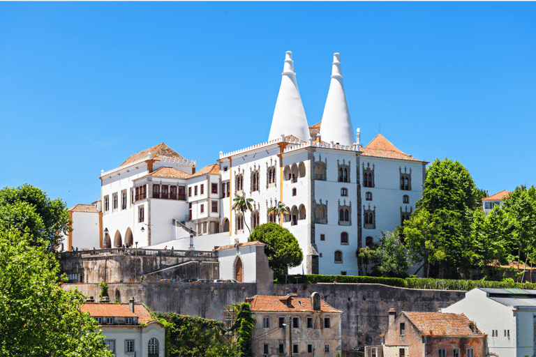 Sintra: Pena Palace, Quinta da Regaleira, Cabo da Roca and Cascais