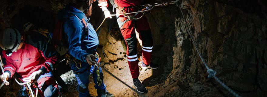 TUNNEL ABSEILING PLUS visitez les souterrains