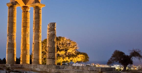 Rhodes: Guided Rhodes City By Night with Live Music & Dinner