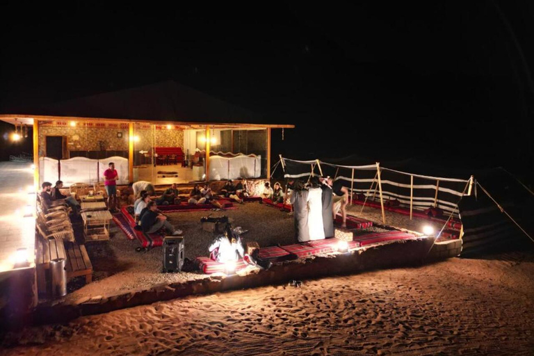 Wadi Rum: Solo Travelers Desert Adventure with Dinner