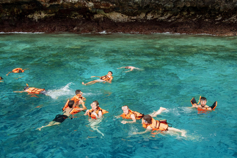 Phuket: Phi Phi Sunset & 3 Snorkeling by Luxury Catamaran With out transfer & National Park