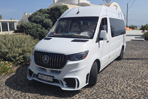 Santorini: Private Tour with Local Guide and Transportation Santorini: Guided Tour with Transportation & Local Guide 3h