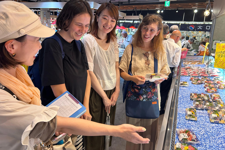 Taste of Kanazawa (Omicho Market Tasting + Higashi Chaya)