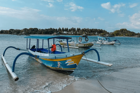 From Lombok: Gili Islands Snorkeling Tour with Hotel Pickup