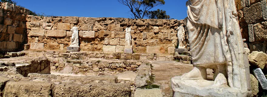 Famagouste et Salamine avec un guide de langue italienne