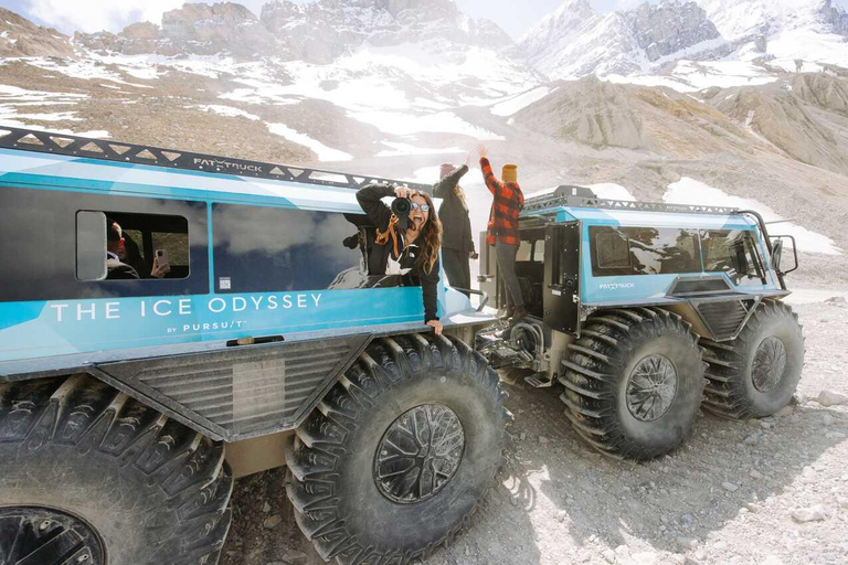 Columbia Icefield: Ice Odyssey Glacier ExperienceCampo di ghiaccio Columbia: esperienza sul ghiacciaio Ice Odyssey