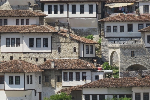 Tirana | 4-tägige Tour nach Berat, Durres und Kruja.Tirana: 4-tägige Tour mit Berat, Durres und Kruja