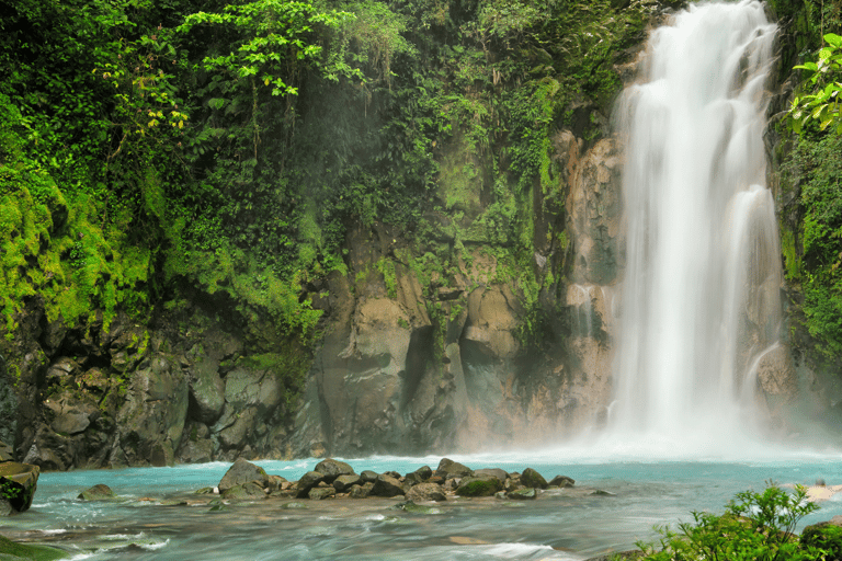 Costa Rica: 6 dagars äventyrsresa med hotell och aktiviteter