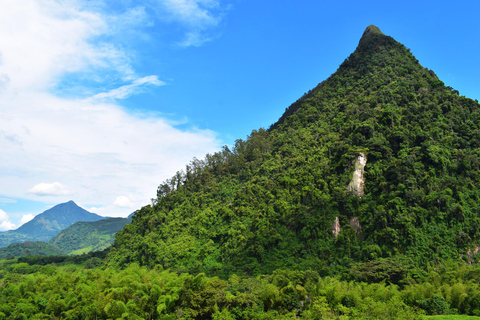 Excursão ao Cerro Tusa: Caminhe pela pirâmide natural mais alta - ida e voltaCerro Tusa: Caminhada até o topo da pirâmide natural mais alta