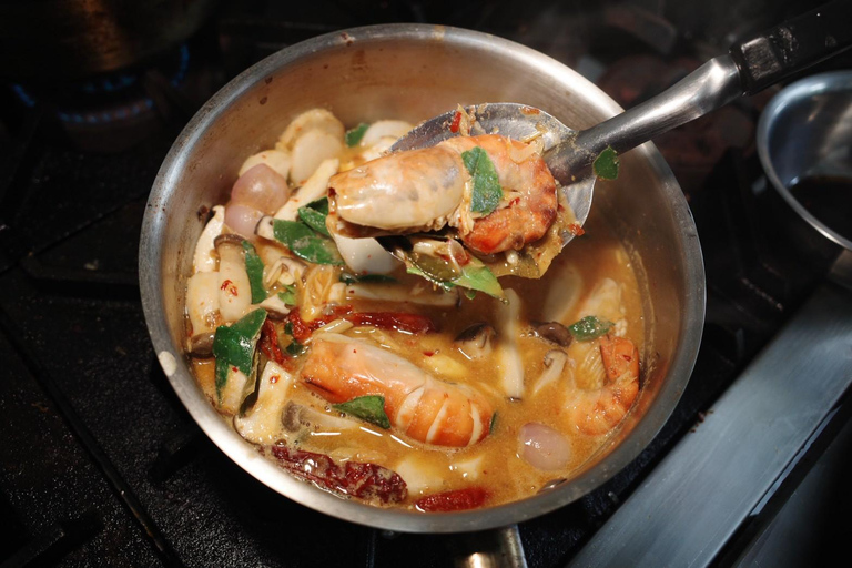 Ayutthaya: From Garden to Kitchen—Thai Cooking You Can Use
