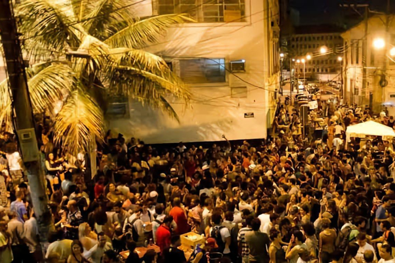 BEST LOCAL FRIEND FOREVER - Customized Tour with a Carioca