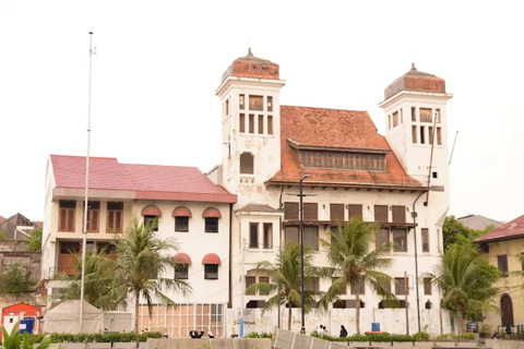 Jakarta: Führung durch Altstadt, Moschee, Kathedrale oder Hafen