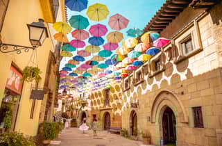 Barcelona: Poble Espanyol – Ticket mit Einlass ohne Anstehen