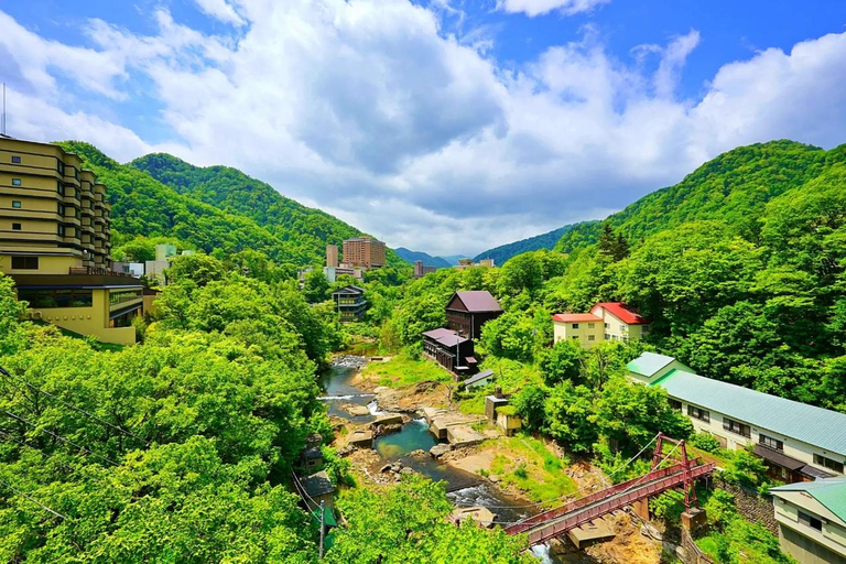 Hoheikyo Gorge, Jozankei, Lake Toya & Showa Shinzan Day Tour