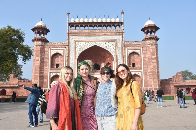 2-dniowa wycieczka do Złotego Trójkąta w Agra i Jaipur z Delhi – 2D1NWycieczka prywatnym samochodem z kierowcą i przewodnikiem