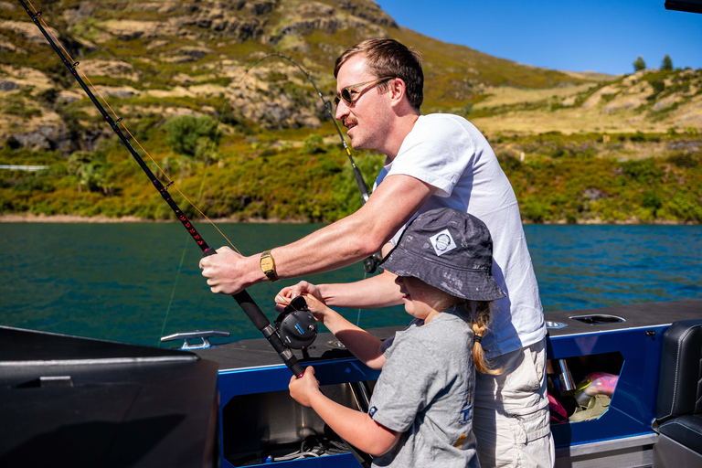Lake Wakatipu: 3 Hour Fishing Adventure by Boat Private Tour