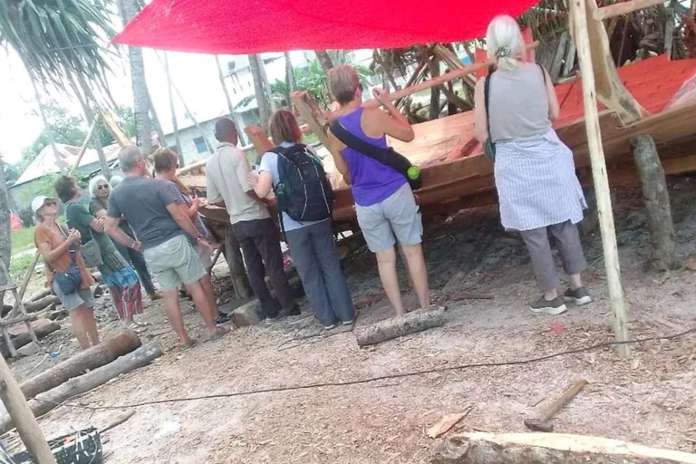 Zanzíbar: pueblo de Nungwi, bosque de Jozani y tour The RockZanzíbar: pueblo de Nungwi, bosque de Jozani y excursión a The Rock