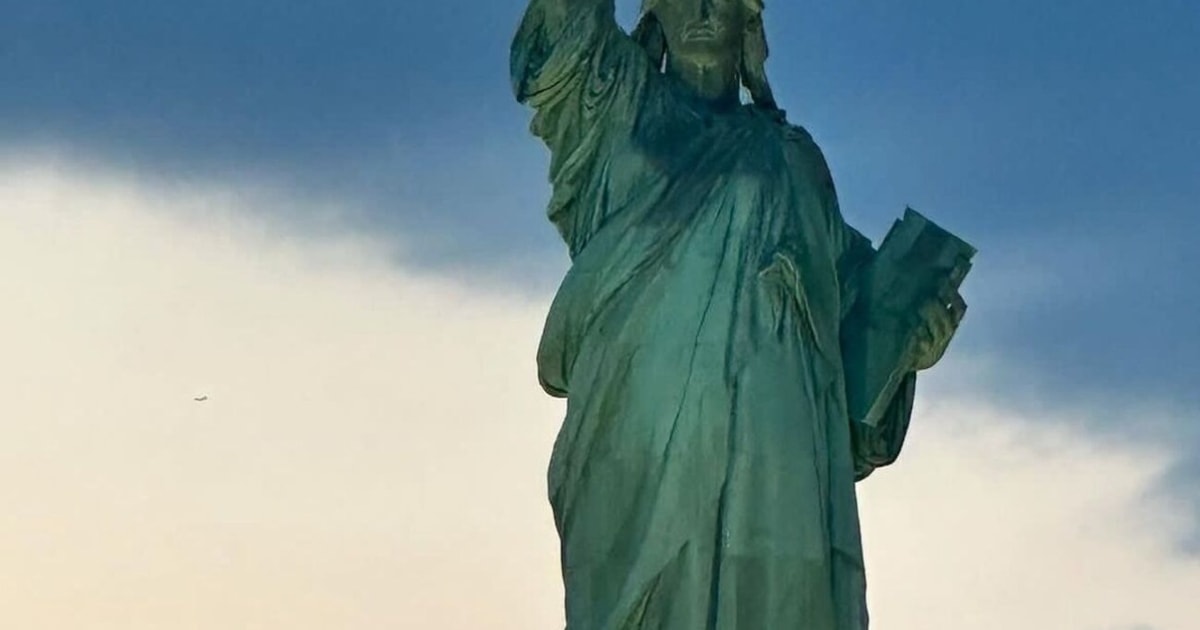 NYCStatue Of Liberty & Eliss Island Guided Tour With Ferry GetYourGuide