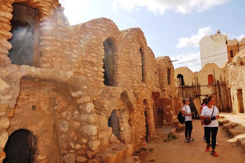 A day trip: Discover Tataouine,Chenini and Ksar Ghilene