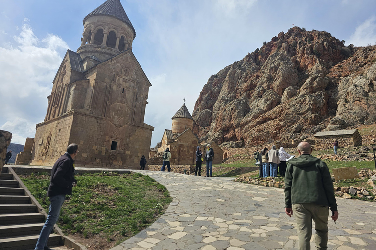 Yerevan: Khor Virap, Areni, & Noravank Private Tour