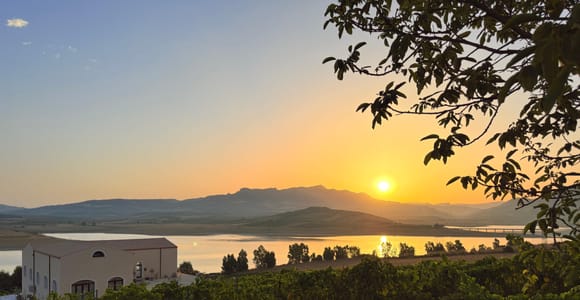 Sambuca di Sicilia tasting on Lake Arancio