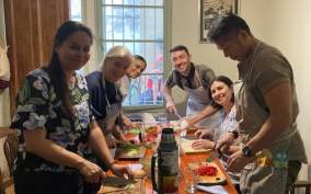 Buenos Aires: Empanadas and Alfajores Guided Cooking Class