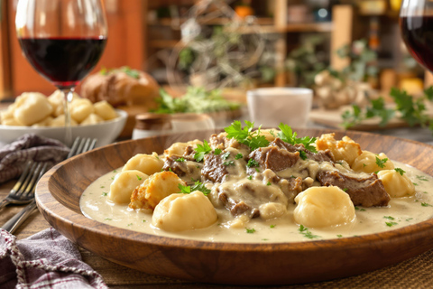 Ore Mountains: Karlovy Vary, Sauersack Mystery & Wetlands