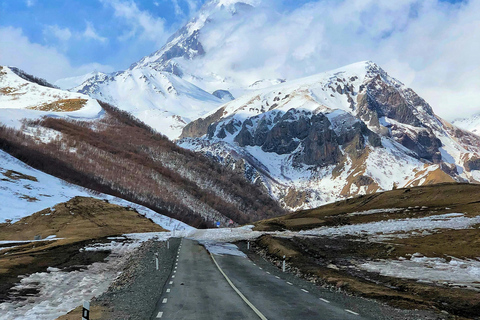 Tbilisi: Kazbegi Day Trip and Gergeti Trinity Church
