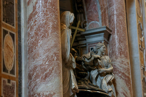 Rome: St. Peter’s Basilica & Underground Tombs Tour Group Tour in French