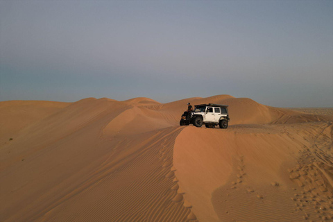 Salalah: Noche en campamento beduino con safari por el desierto