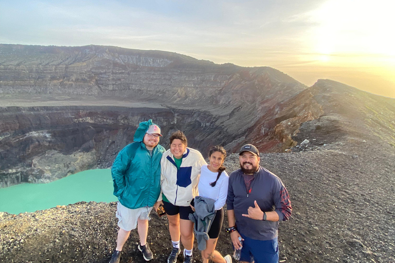 Volcan de Santa Ana: Amazing crater in whole Central AmericaVolcan de Santa Ana from San Salvador