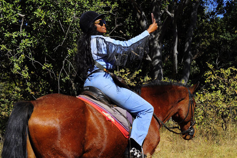 Magaliesberg Horseback Wildlife Safari From Johannesburg